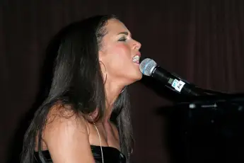 Alicia Keys 6/18/07, Photo by Steve Mack/PHOTOlink/Courtesy Everett Collection (Alicia Keys3114)ASCA035 F4414 PUBLICATIO