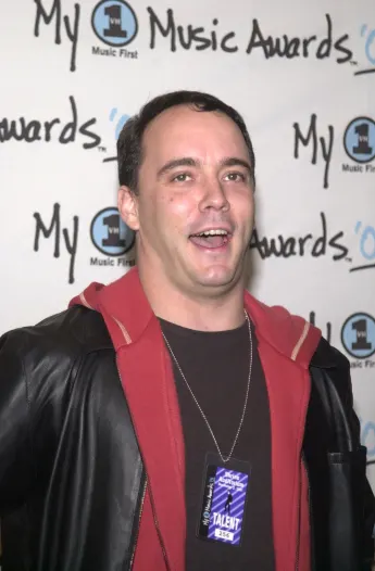 at the 2nd Annual My VH1 Music Awards, Shrine Auditorium, Los Angeles, 12-02-01 Dave Matthews at the 2nd Annual My VH1 M