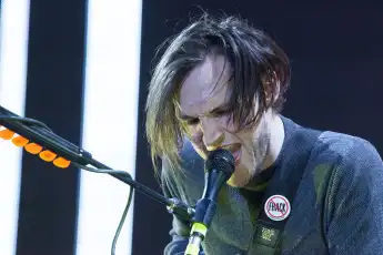 Red Hot Chili Peppers - Josh Klinghoffer, Josh Klinghoffer of Red Hot Chili Peppers performs live at Target Center in Mi