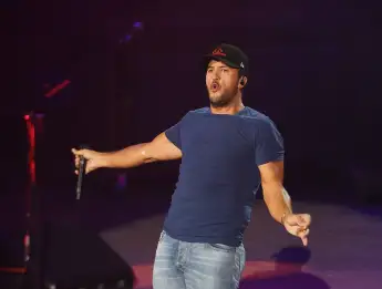 Luke Bryan's Fishing Accident!