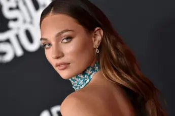 Maddie Ziegler This Is The Dancer From Sia's Music Videos