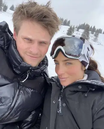 Maeva D'Ascanio And James Taylor Get Cozy On The Ski Slopes