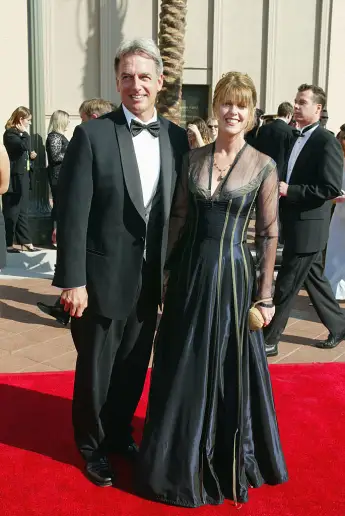 Mark Harmon and Pam Dawber