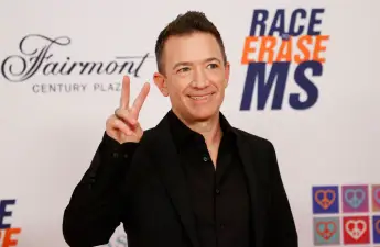 David Faustino
