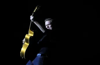 Bryan Adams