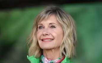 Olivia Newton-John Gives Cancer Update: This Is How She's Doing Today new interview 2021 health Hoda Kotb