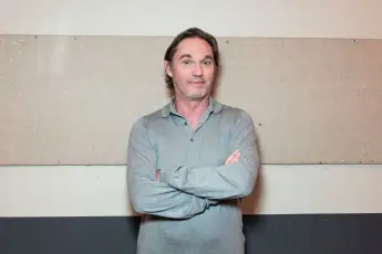 'The Waltons' This Is What "John Boy" Actor Richard Thomas Looks Like Today