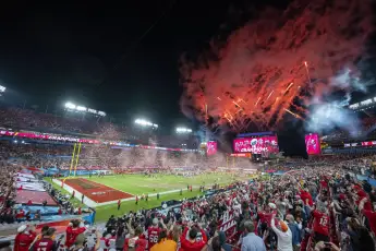 Tampa Bay Buccaneers fans celebrate victory in Super Bowl LV 2021