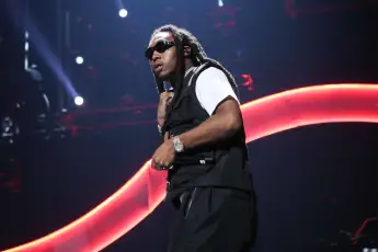 (FILE) Migos Rapper Takeoff Dead At 28 (FILE) Migos Rapper Takeoff Dead At 28. Migos rapper Takeoff was killed in an ear