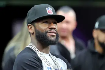 The Legend Of Floyd Mayweather