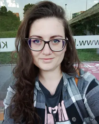 Wow! This 'Schindler's List' Star Is Grown Up And Taking Action For Ukraine