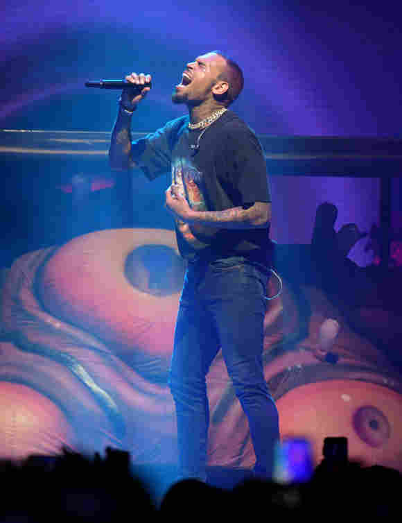 Chris Brown se presenta en el Bridgestone Arena el 4 de septiembre de 2019
