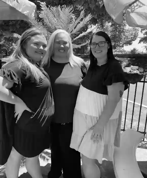 Alana Thompson with her family