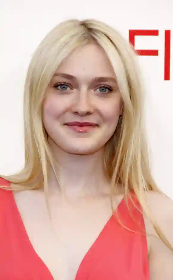 Dakota Fanning at the 40th AFI Life Achievement Award Honoring Shirley MacLaine held at the Sony Stu