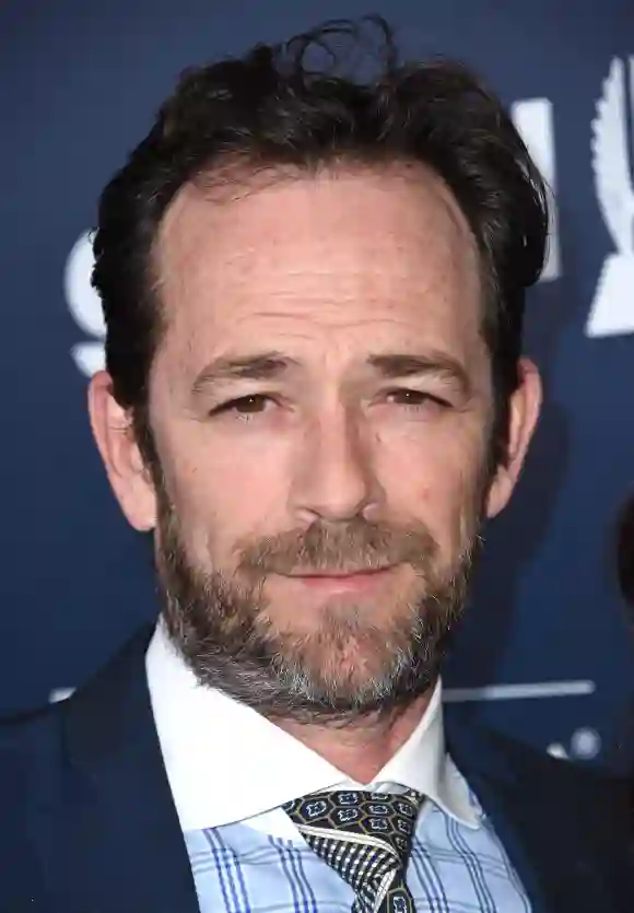 Luke Perry: Jason Priestley, Ian Ziering & More Share Tributes A Year After His Death