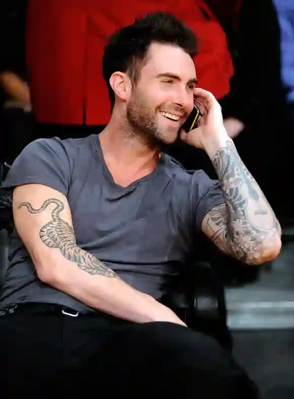 Adam Levine season opening game at Staples Center between the Los Angeles Lakers and the Los Angeles Clippers on October 27, 2009 in Los Angeles, California