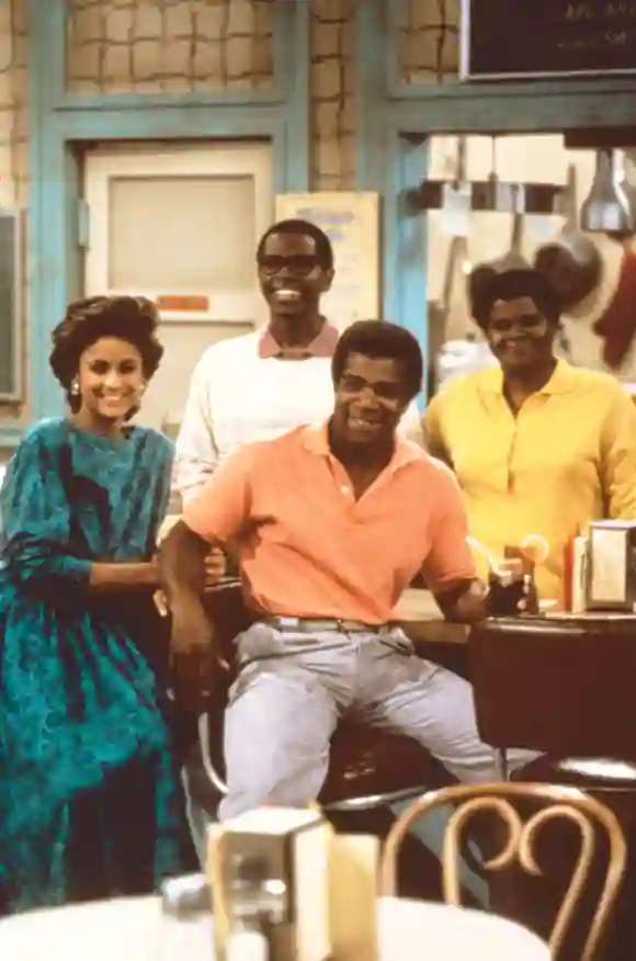 WHAT S HAPPENING NOW!, from left: Anne-Marie Johnson, Ernest Thomas, Haywood Nelson (front), Shirley Hemphill, 1985-1988