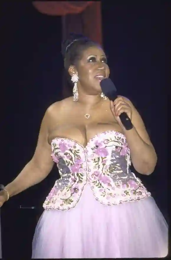 Singer  Aretha  Franklin  performing.

DMI/The  LIFE  Picture  Collection

Special  Instructions:  P