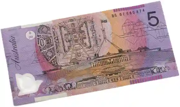 Australia reemplaza el billete de cinco dólares de la reina Isabel II 2023 Rey Carlos III