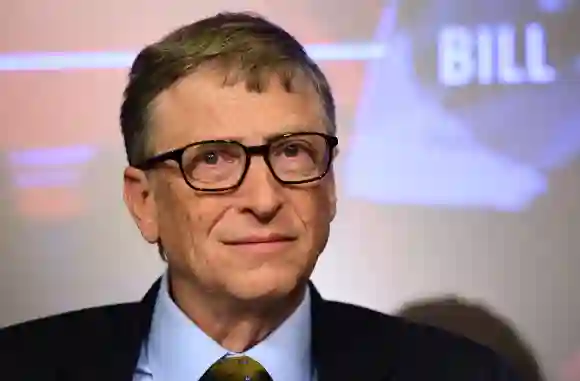 Bill Gates, fundador de Microdoft, abandona la Universidad de Harvard