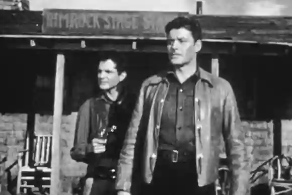 Bonanza﻿: "Will Cartwright" actor Guy Williams season 5 6 Pernell Roberts Adam quit