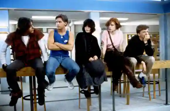 Judd Nelson, Emilio Estevez, Ally Sheedy, Molly Ringwald &amp; Anthony Michael Hall - The Breakfast Club 1985