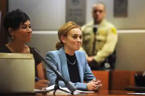 Célébrités qui ont été prises en flagrant délit de vol à l'étalage stars célèbre vol arrêté photos d'identité liste d'articles Lindsay Lohan