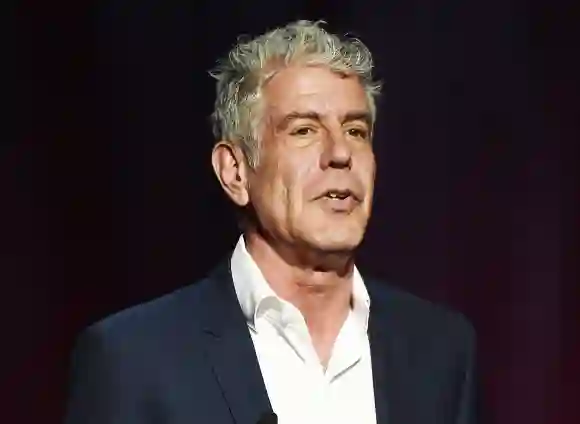 Célébrités trouvées mortes dans des hôtels stars personnes célèbres chambres d'hôtel cause de la mort overdose suicide assassiné Anthony Bourdain 2021