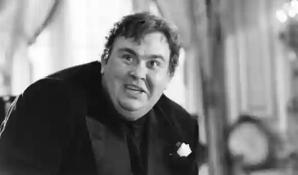 Celebrities Found Dead In Hotels stars famous people hotel rooms cause of death overdose suicide murdered age John Candy 2021