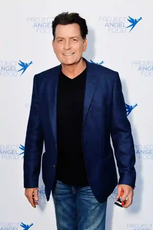 Charlie Sheen asistió a la 23a Anual Angel Art ART = LOVE Benefit en 2018