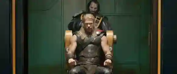 Chris Hemsworth Thor