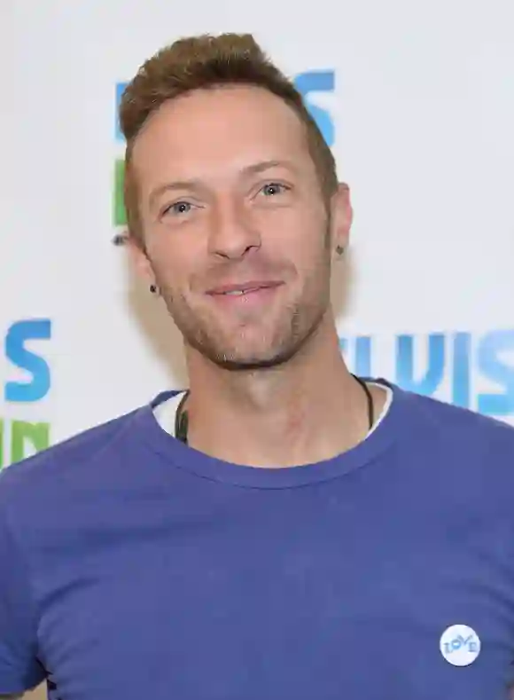 : Chris Martin of Coldplay visits "The Elvis Duran Z100 Morning Show" at Z100 Studio on November 24, 2015 in New York City. (Photo by Jamie McCarthy/Getty Images)