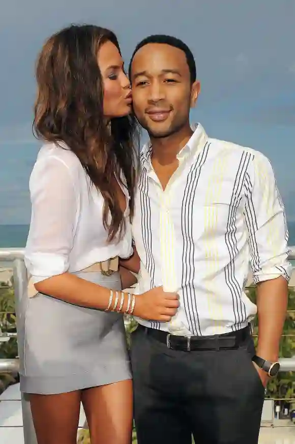 Chrissy Teigen y John Legend en 2011