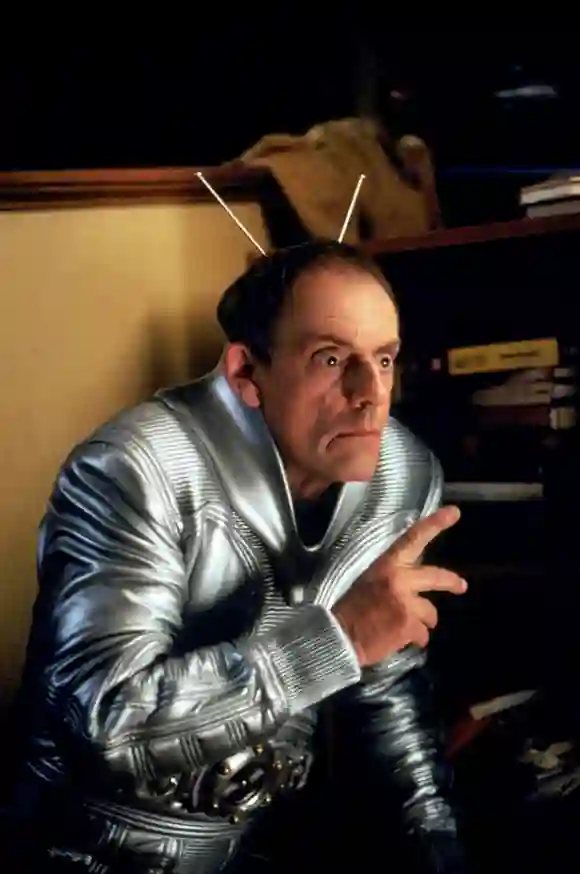 Christopher Lloyd Characters: Uncle Martin Film: My Favorite Martian; My Favourite Martian (USA 1999) Director: Donald P