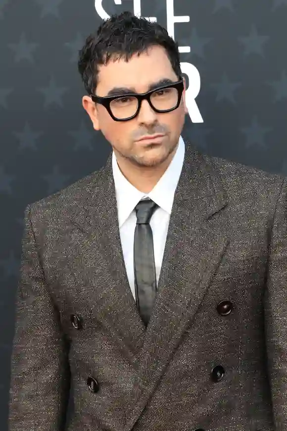 USA - 29th Annual Critics Choice Awards - Arrivals - Santa Monica LOS ANGELES - JAN 14: Dan Levy at the 29th Annual Crit