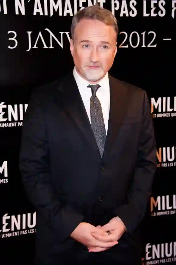 Le réalisateur David Fincher assiste à la première du film "The Girl With The Dragon Tattoo" à Paris en 2012.