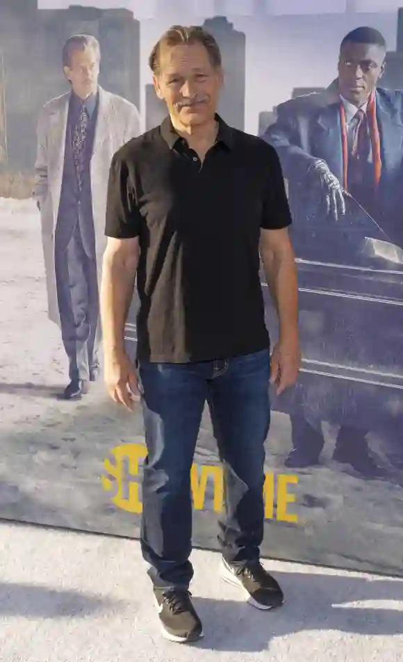 James Remar asiste al estreno de la cadena Showtime en 'City on a Hill' en Nueva York en 2019
