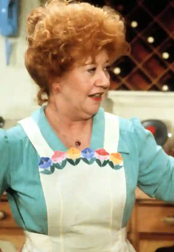 Diff'rent Strokes cast: "Edna" actress Charlotte Rae today now still alive 2020 death 2018