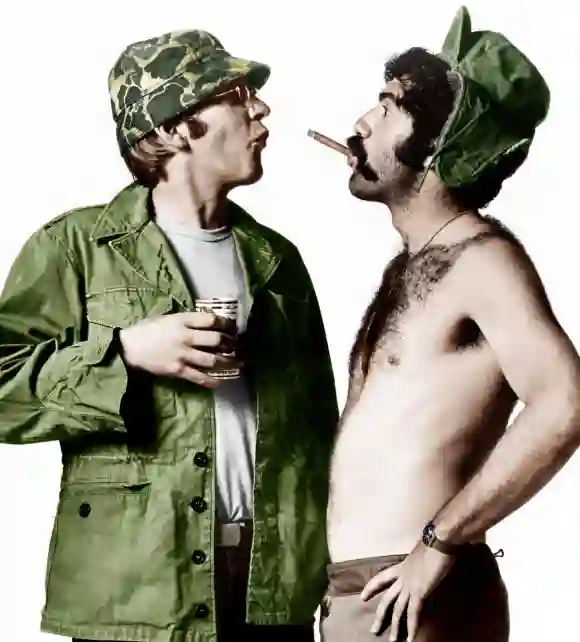 Donald Sutherland and Elliot Gould 'M*A*S*H' 1970