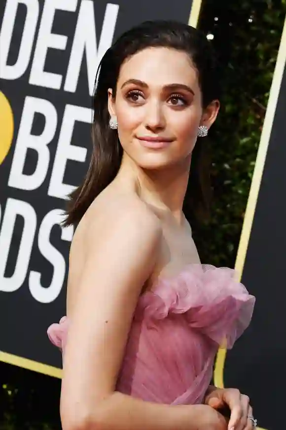 Emmy Rossum asiste a la 76ª Entrega Anual de los Globos de Oro.