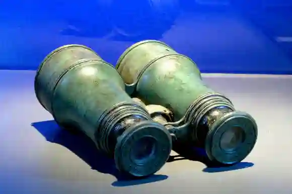 Binoculars, Titanic Artifact
