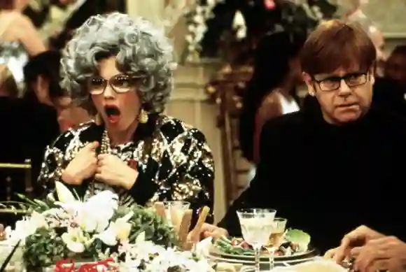 Fran Drescher et Elton John dans "The Nanny".