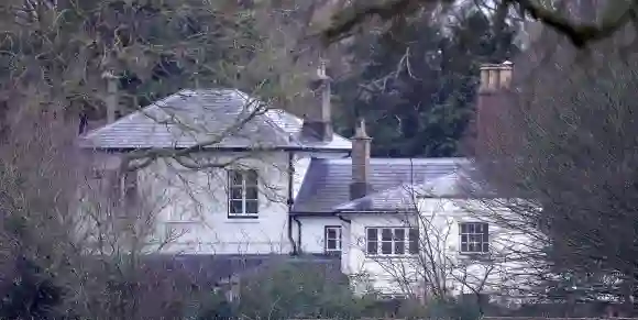 Prince Harry & Duchess Meghan Repay Frogmore Cottage Reno Funds