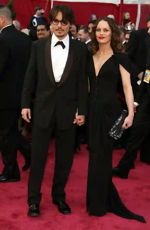 Johnny Depp et Vanessa Paradis lors de la 80e cérémonie des Oscars en 2008.