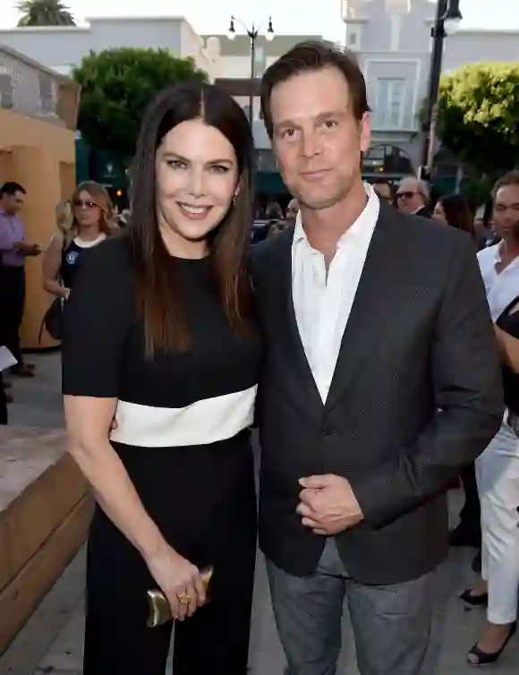 Lauren Graham and Peter Krause at the 2015 premiere of "Max" in Los Angeles, California.
