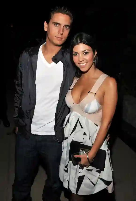 Scott Disick et Kourtney Kardashian ensemble le 25 septembre 2008 à Los Angeles, Californie.