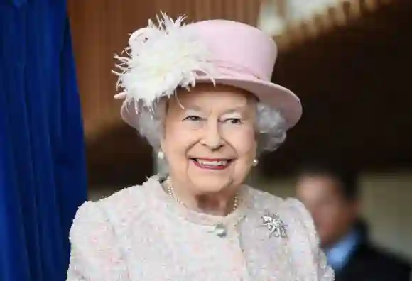 La Reine en visite dans le West Sussex