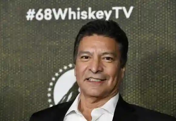 Gil Birmingham asiste a la fiesta de estreno de "68 Whisky" de Paramount Network en Sunset Tower