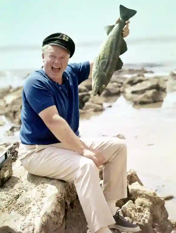 Gilligan's Island cast: Alan Hale Jr. as "The Skipper" age today death 1990
