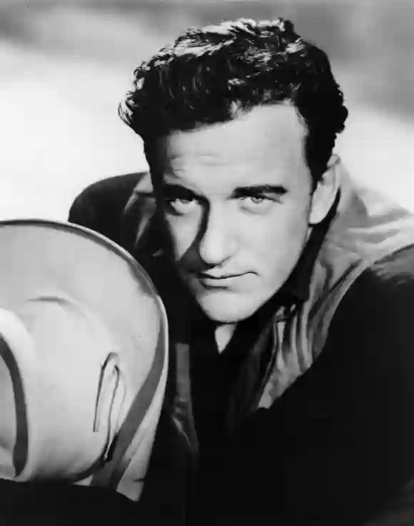 Gunsmoke Facts Western TV Show Trivia cast Actor James Arness's WWII service